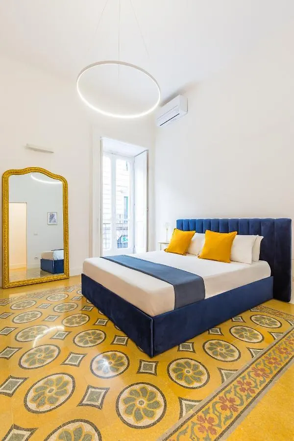 Piazza Amedeo Stylish Apartment By Wonderful Italy Naples