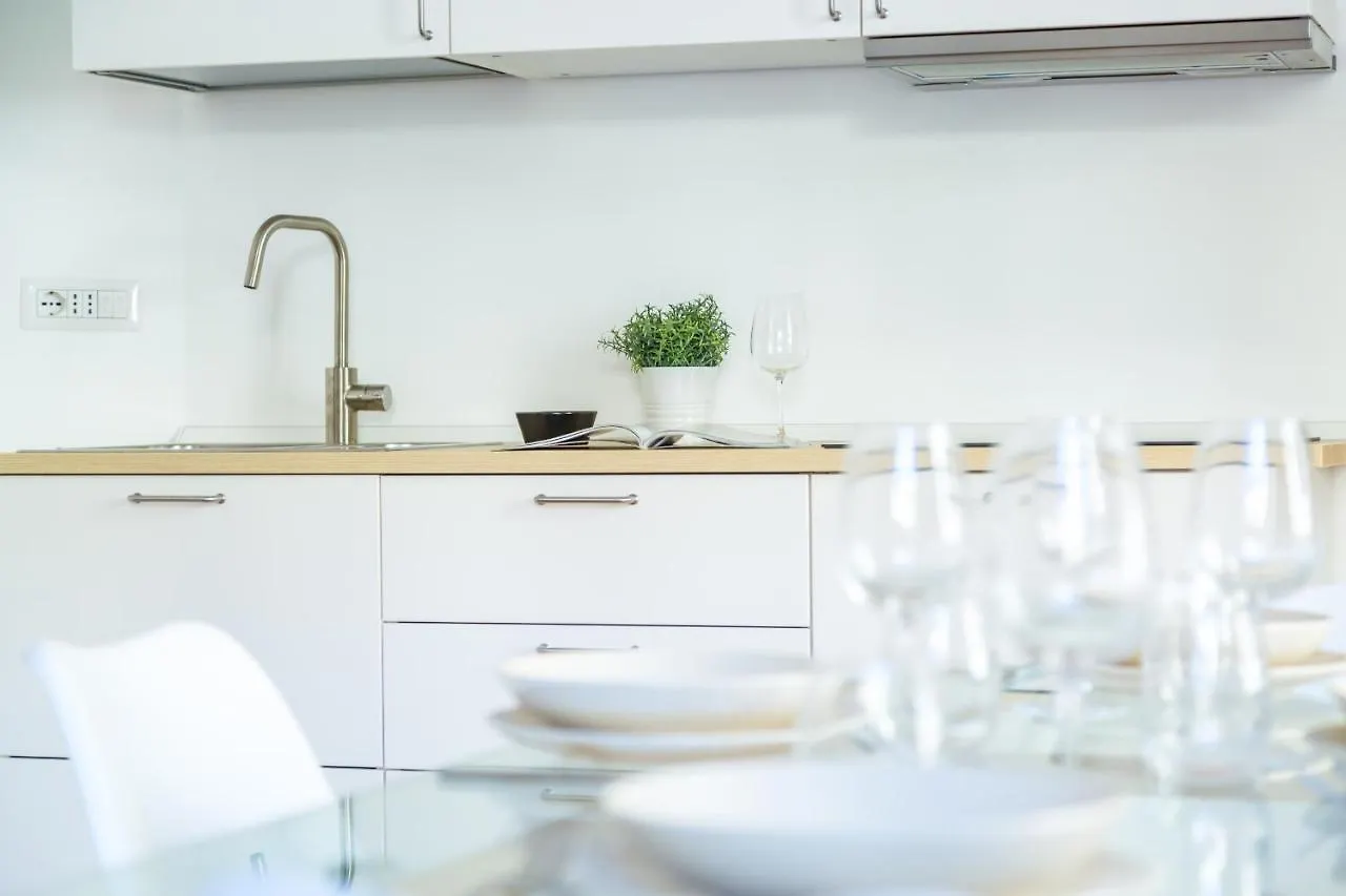 Piazza Amedeo Stylish Apartment By Wonderful Italy Neapol 0*,